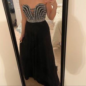 Black prom dress